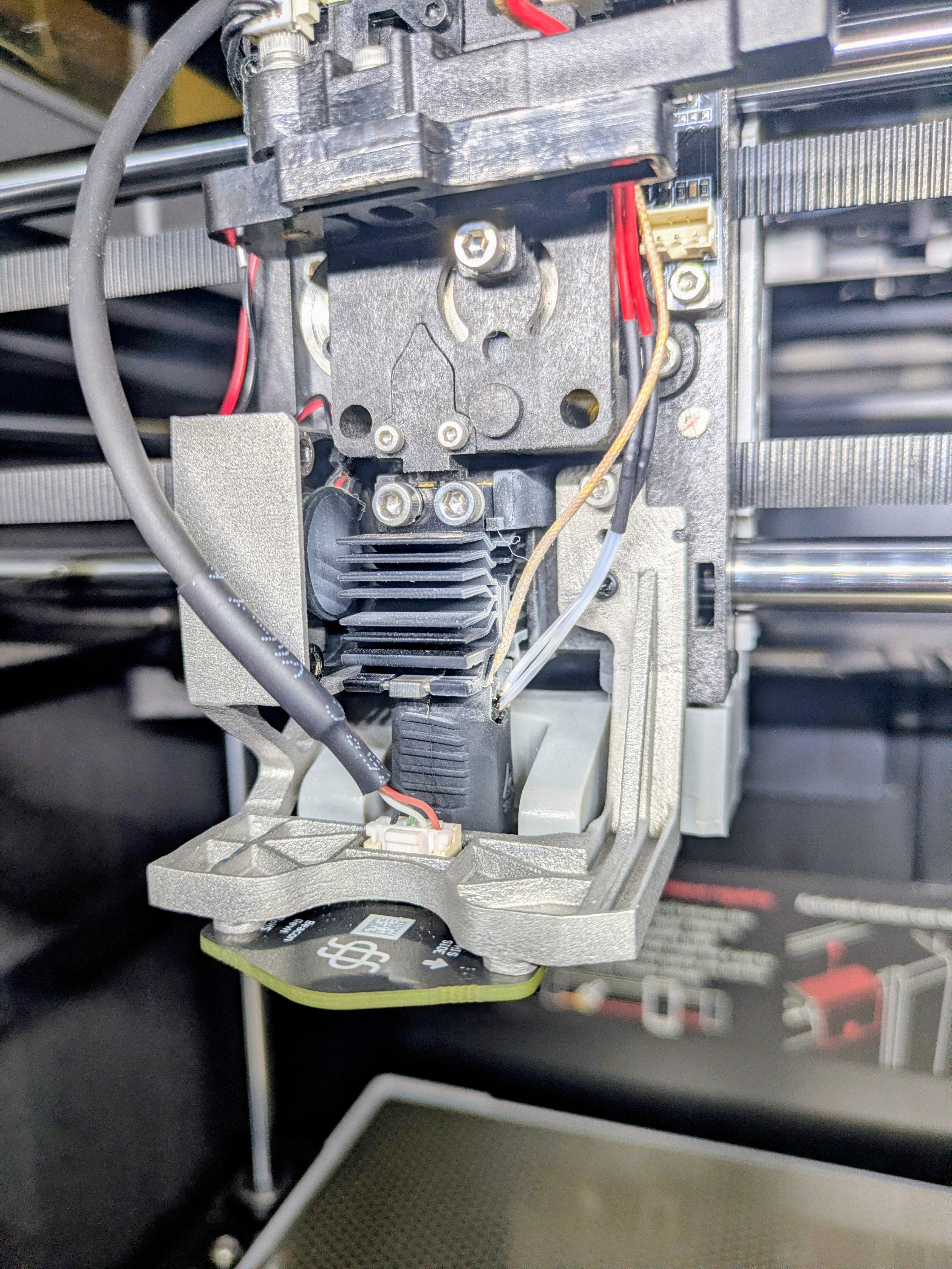 Qidi Plus4 SLM Beacon and Fan Mount